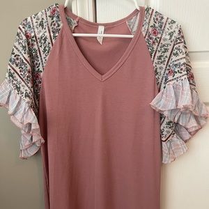 Womens Floral Sleeve Top